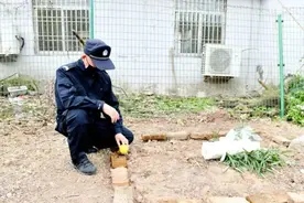 小虎走了……牺牲前最后的任务是进山搜救走失村民图片