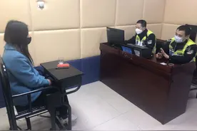 长发“小姐姐”开奔驰偷快递，终被群众当场扭获！来看看她半天的“收获”吧图片