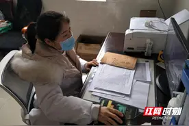 丁丽：甘当抗疫前线最美的风景图片