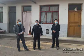 索鸿宾深入城关镇暗访督查脱贫攻坚等工作图片