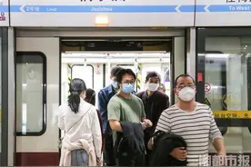 今天起，又可以乘地铁去橘子洲啦图片