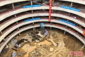 深圳前海95个在建工程项目100%复工图片