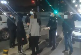12岁女孩因学习负气离家，大风夜民警将其找到劝回家图片