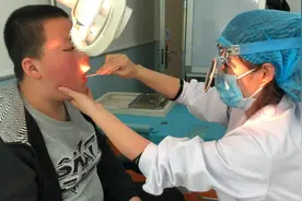 12岁男孩体重超160斤，睡觉打鼾上课打瞌睡急坏家长图片