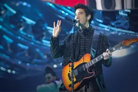 王力宏武汉演出完毕持续高烧 自曝担忧“中招”居家隔离两个月图片