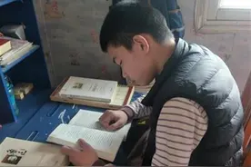 玩“飞花令”签到 、抢幸运包当助教……武汉一小学“云学习”玩出新花样图片