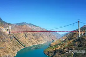云南华丽高速公路 金安金沙江大桥主体完工图片