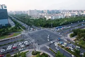地面道路暂不限行！杭州“错峰限行”九问九答来了图片