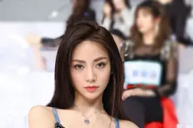 《青春有你2》蒙面rapper谢可寅初舞台亮相图片
