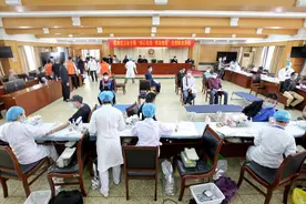 无偿献血近6万毫升，200多名荔湾民警支援抗疫前线图片