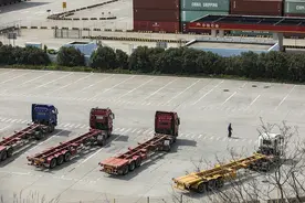 订单被砍、航班取消、码头关闭……中国外贸企业遭遇“疫情全球化”危机图片