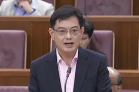 新加坡公布追加480亿新元 助企业和家庭渡过疫情难关图片