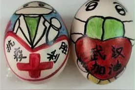 三月三，小学生用鸡蛋手绘讲述抗疫之路图片