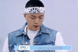 淡黄的长裙蓬松的头发是什么梗？淡黄的长裙蓬松的头发视频在线观看图片