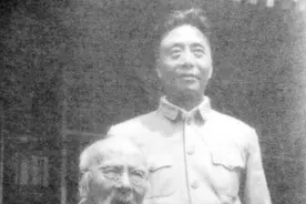 纪念艾青诞辰110周年 重新认识艾青 是诗人也是画家图片