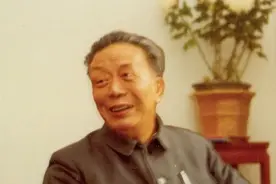 为什么我的眼里常含泪水？| 艾青诞辰110周年图片
