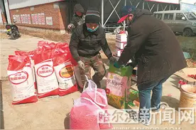 木兰首批360吨稻种“泡”上了图片