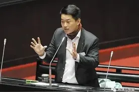 狼与狈！他们又在一起乱搞了图片
