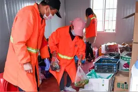 ​东西湖长青街群众工作队暖心服务获居民点赞图片