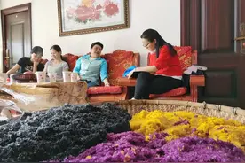 云南省师宗县五龙壮族乡喜迎三月三图片