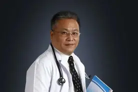 北京协和医院专家曾小峰：系统性红斑狼疮“缺医少药”现象仍需改善图片