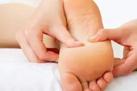 老年保健｜自我按摩疗法治疗神经衰弱图片