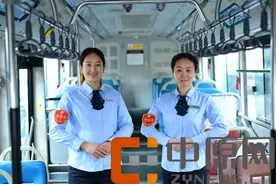 景美人更美！郑州“公交之花”统一换上新工装图片
