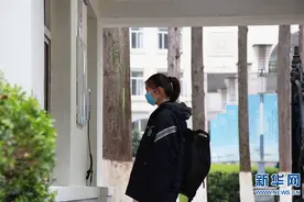 江苏高三初三年级开学图片