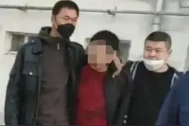 黑龙江男子身背3起重大涉黑命案，改名换姓躲20年……抓了图片