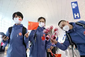 英雄归来｜机场遇见安徽医疗队里的山东姑娘：我为山东感到自豪图片