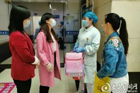 致敬抗“疫”英雄——娄底九小看望慰问战斗在抗“疫”一线的学生家长图片