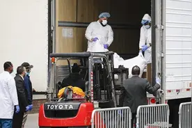 医生贴生死签取舍病人 遗体沿街摆等上冷冻车 特朗普：高峰还未到图片