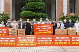 为感谢医护人员抗疫，他们的操作暖心了图片