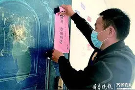 申军良返济后结束隔离，第一件事就是出门给儿子买米粉图片