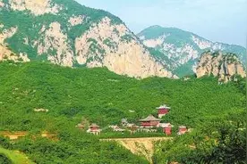 在慈云寺，探寻一段佛国传奇图片