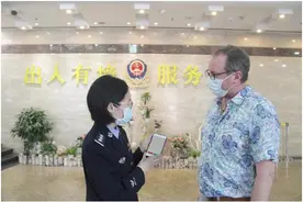 有道翻译官推出检疫特别版助力全国百万公安民警跨境检疫工作图片