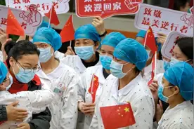 白衣执甲，英雄归来！欢迎白云首批援鄂医护人员回家！图片