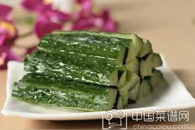 黄瓜配花生会导致腹泻？黄瓜不能与什么同食图片