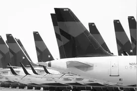 内部视频曝光！这家航空公司高管竟要求飞行员隐瞒感染图片