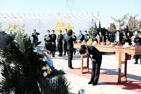 内蒙古包头市文明祭祀渐成新风图片
