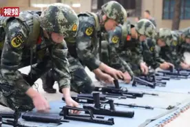 “00后”云南武警新兵的成长与蜕变视频封面