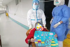 生命的奇迹：金银潭重症病区85岁奶奶康复出院图片