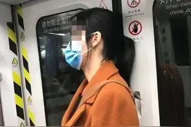 头发被车门夹住了怎么办？图片
