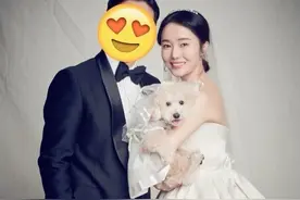 韩国女艺人李贞贤SNS发婚纱照庆祝结婚一周年图片