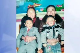 申聪回原生家庭后一个月成“话痨”经常和两个弟弟一起打篮球、下棋图片