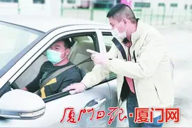 厦门驾校实行预约培训 教练一对一培训学员享VIP待遇图片