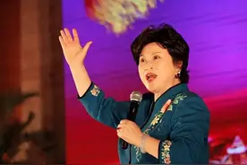 刘兰芳在平原，由“杨家将”改说“呼家将”到底为何？图片