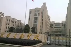 “想吃家里的凉皮，喝胡辣汤”滞留76天的高三考生终于回家了图片