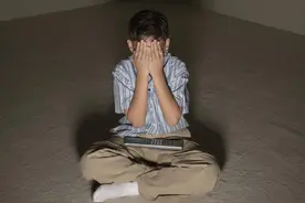 孩子总是担心疫情中我和他爸爸的身体不好图片