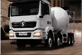德龙新 M3000水泥搅拌车，基建好“拌”法图片